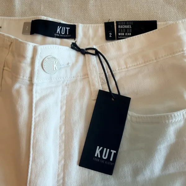 NWT KUT From The Kloth Rachael Fab Ab Mom Jeans Size 2 Optic White Raw Hem - Image 5