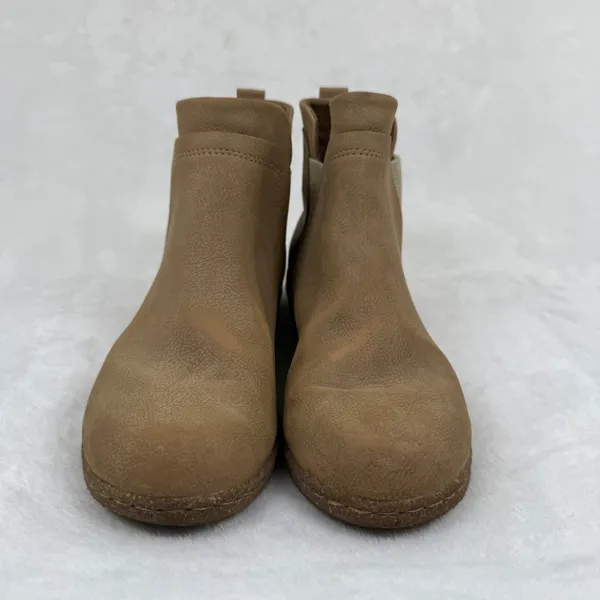 Baretraps Tan Chelsea Ankle Booties Faux Leather Round Toe Size 7M‎ BC0016702 - Image 2