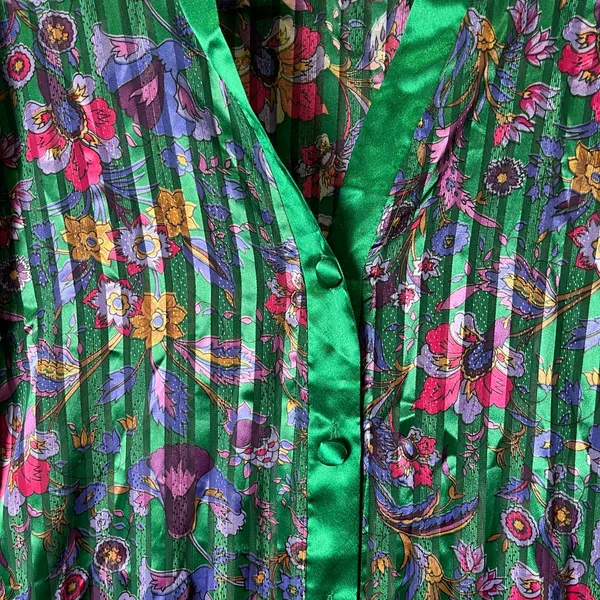 Victoria’s Secret Gold Label Green Floral‎ Satin Night Short Vintage Medium - Image 3