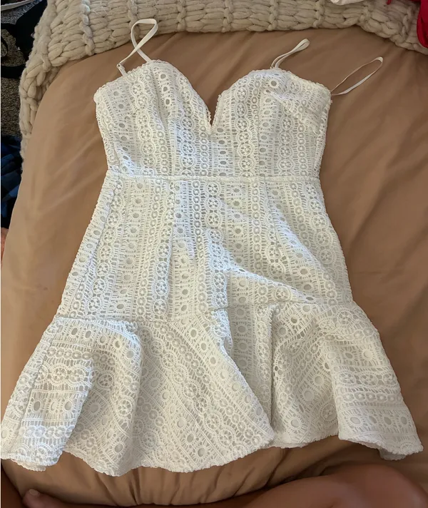 Revolve superdown Mini White Dress - Image 3