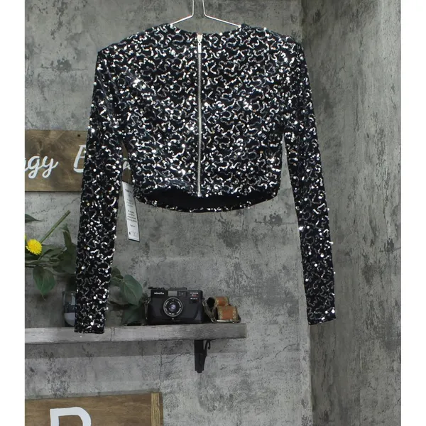 NWT Alex & Sophia Cropped Faux-Pearl-Trim Sequin Velvet Top Charcoal Black 2XS - Image 5