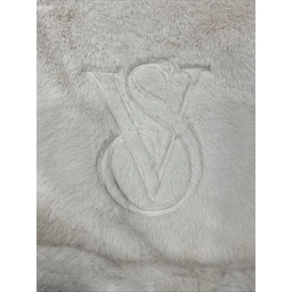 Victoria's Secret Faux Fur Tote Bag Cream Ivory‎ VS Logo NWT Soft Plush Handbag - Image 2