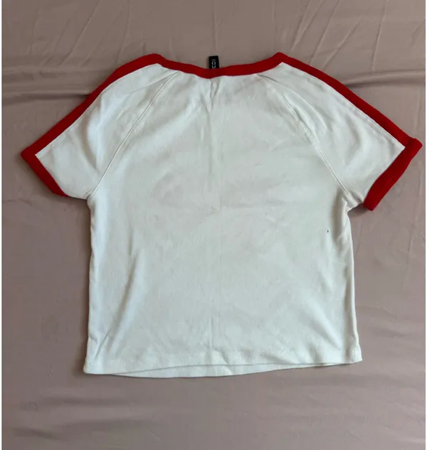 H&M Top Crop White and Red - Image 3
