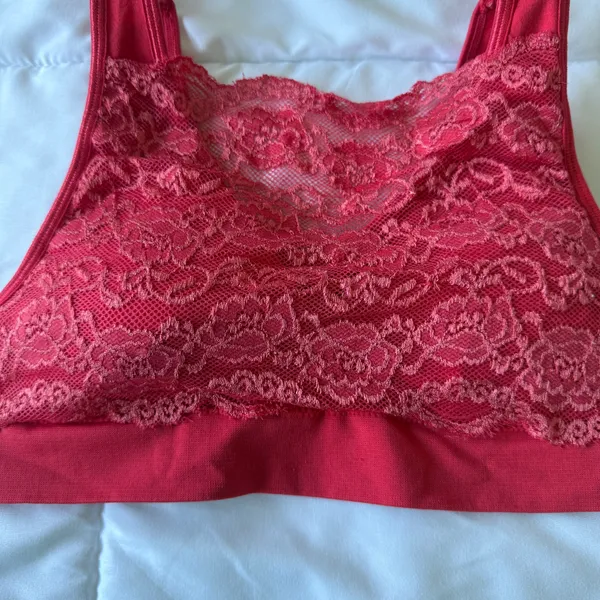 New Kathy Padded Lace Bralette – Red Seamless Push-Up Crop Top | Small | Y2K Viral ❤️ - Image 2