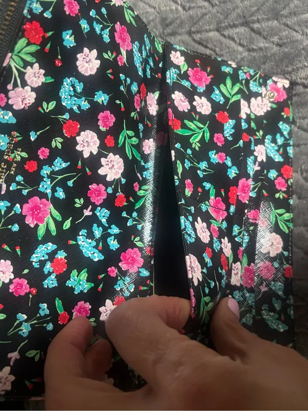 Kate Spade Gardner Street Greenhouse Floral Shawn Wallet Clutch Organizer - Image 6