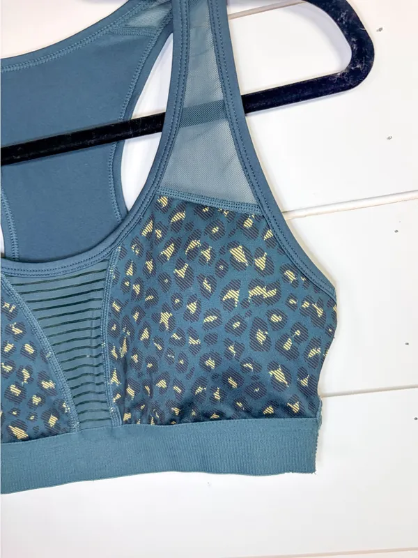 Zyia Teal Blue Leopard Bomber Bra, EUC, Size Medium - Image 6