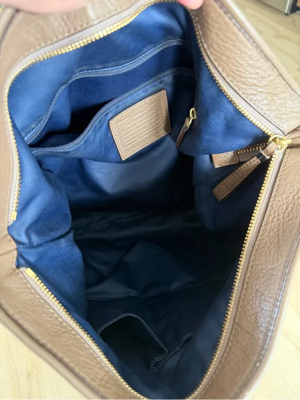 Coach Taupe Pebbled Leather Hobo Shoulder Bag - Image 10
