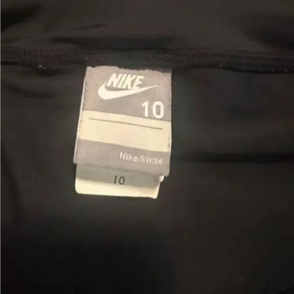 Nike Swim‎ Shorts Size 10 Versatile Black Shorts with Adjustable Waist - Image 5