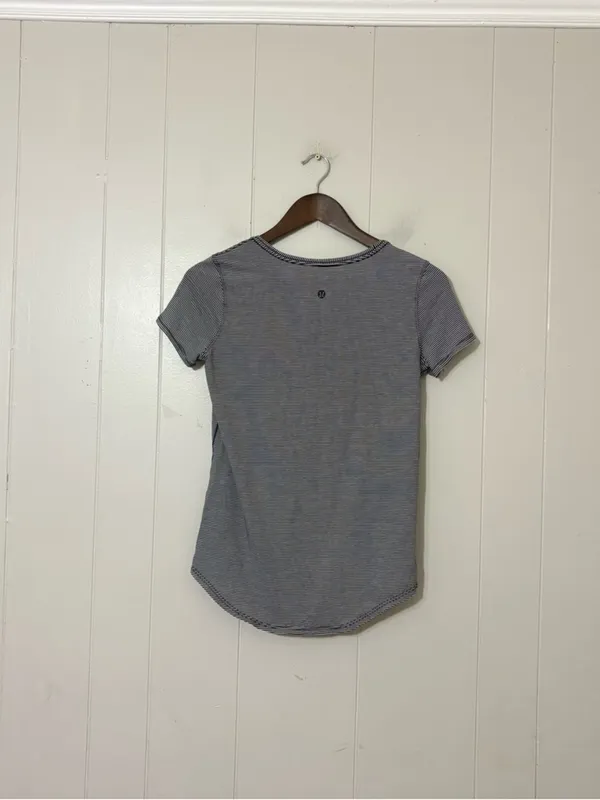 Lululemon Love Crew T-Shirt Black White Stripe Pima Cotton Size 4 - Image 8