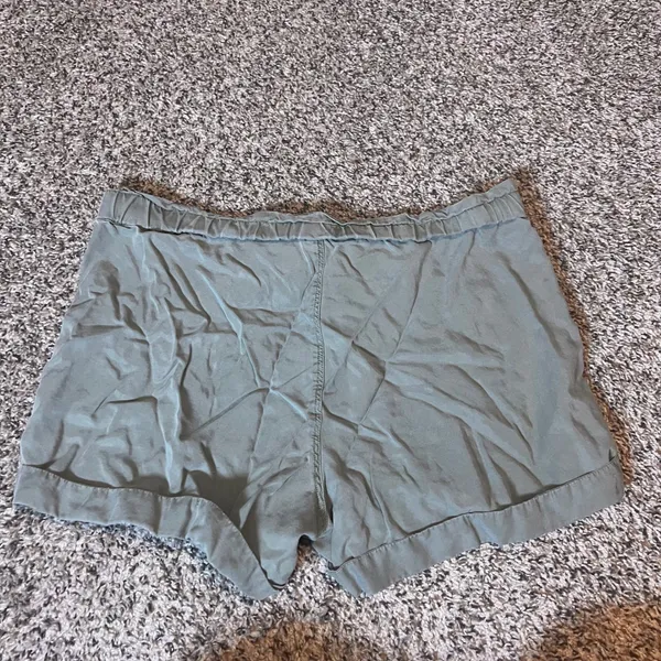 Aerie Womens Shorts‎ Size S Olive Green Casual Drawstring Ruffle Hem - Image 6
