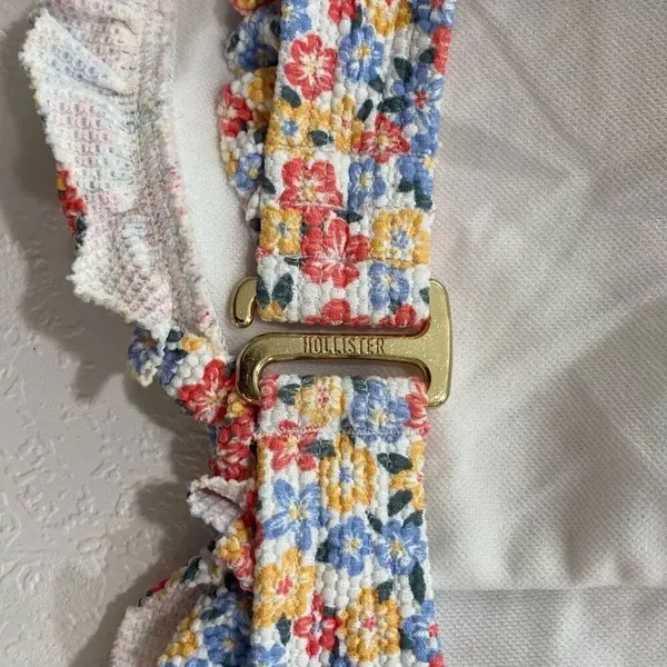 Hollister Smocked Floral Bikini Top | Ruffle Tie-Strap Swim | Size L - Image 4