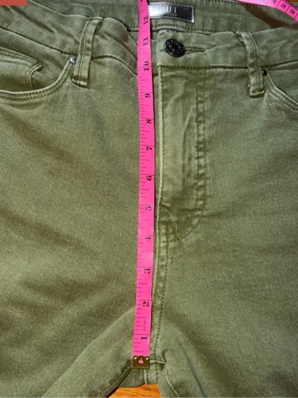 Kut from the Kloth Women's Olive Green Boot Cut Jeans with Frayed Hem - Image 3