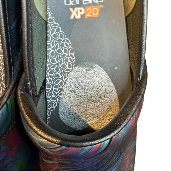 Dansko XP 2.0 Shoes Womens 6.5 Multicolor Patent Clogs Comfort Slip On Tie Dye - Image 5