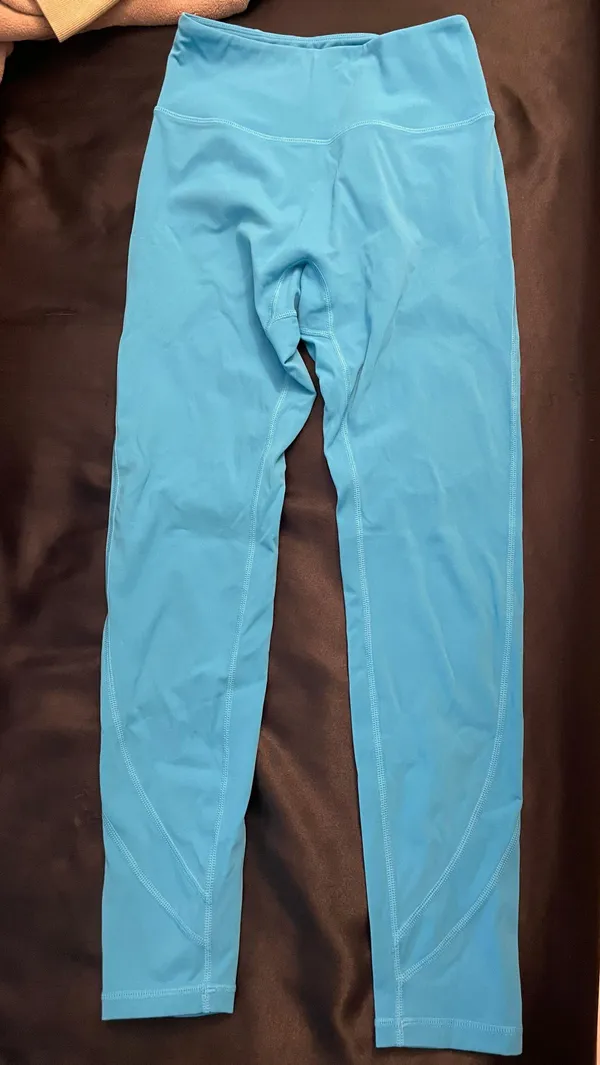 Alphalete Pulse Surge Leggings - Image 2