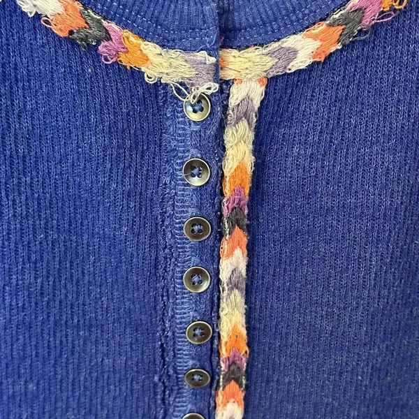 Free People Royal Blue Rainbow Embroidered Henley Thermal Top‎ Boho Small - Image 5