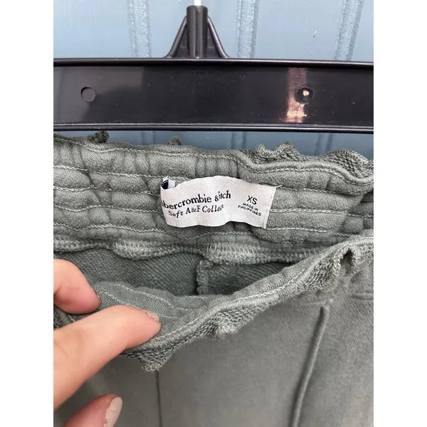 Abercrombie Fitch Soft A&F Collection Olive Green Jogger Pants Lounge‎ XS Ruffle - Image 3