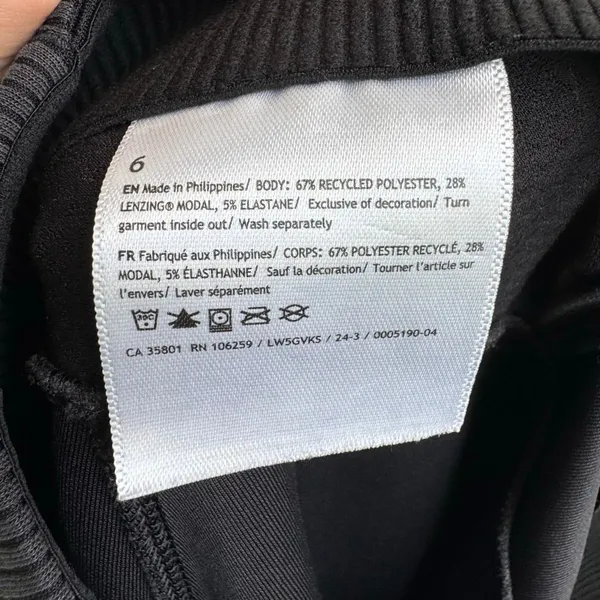 Lululemon Women's Brushed Softstreme Ribbed Zip Flare Pant 33” Black Size 6 - Image 6