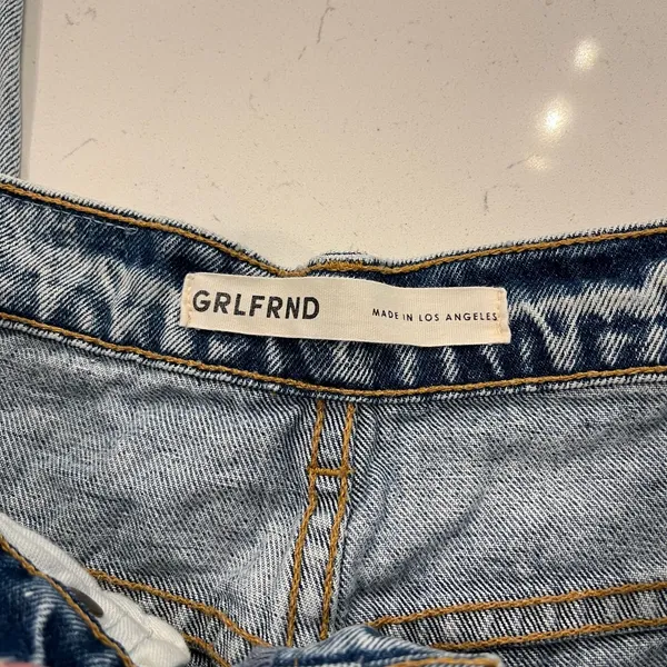 GRLFRND the Sara Super High Rise Slim Straight Jeans size 25 - Image 6
