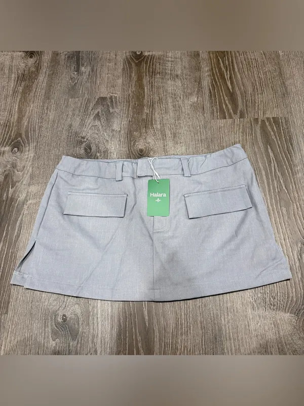NWT Halara Grey Cargo Mini Skirt - Image 2