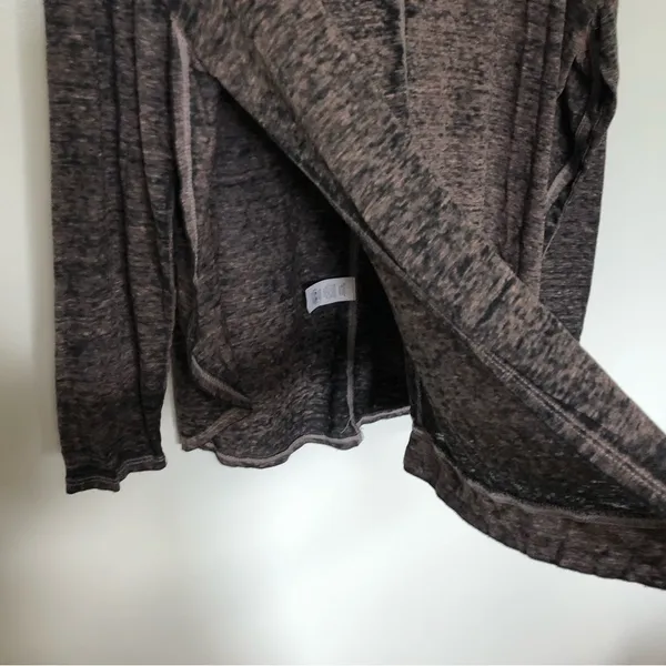 Free People Movement Long Sleeved Burnout Tee Shirt Side Split New Medium - Image 3