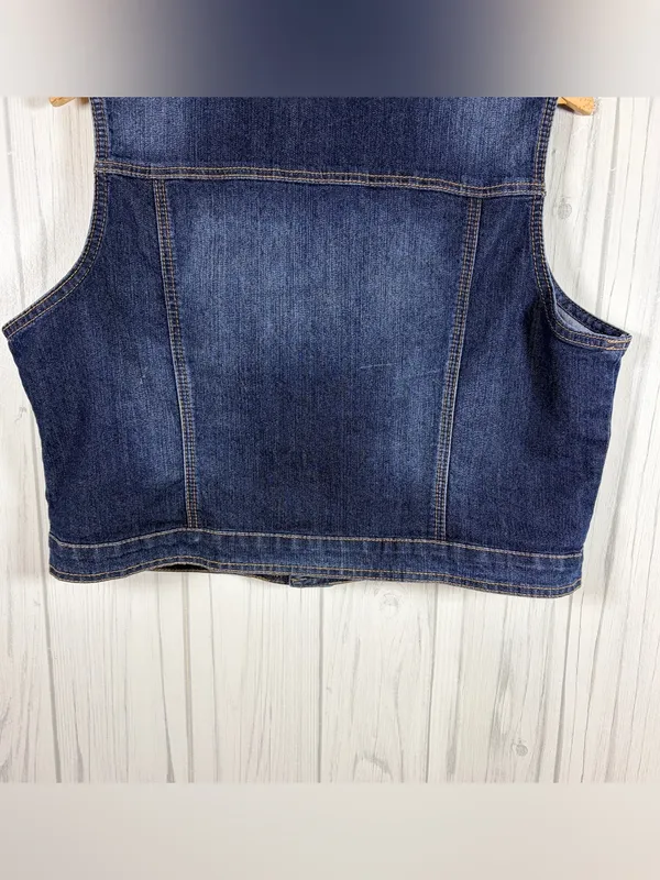 EARL JEANS Women’s Dark Blue Wash Denim Vest, XL, Western Boho - Image 7
