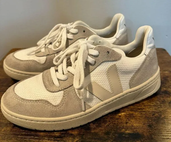 Veja V-10 Sneakers in White Natural Pierre - Image 8