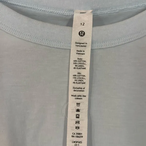 Lululemon Classic Fit long sleeved tee - Image 3