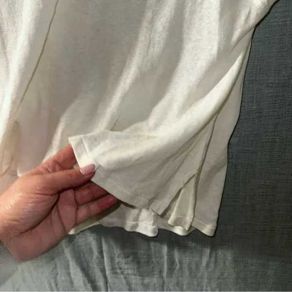 Free people we the free White linen blend cold Shoulder slouchy T-shirt Petite S - Image 4