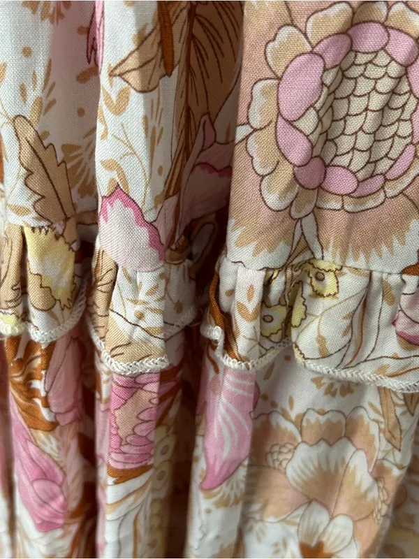 Saints + Secrets Size M Floral Crochet Trim Ruffle Tiered Maxi Dress - Image 7
