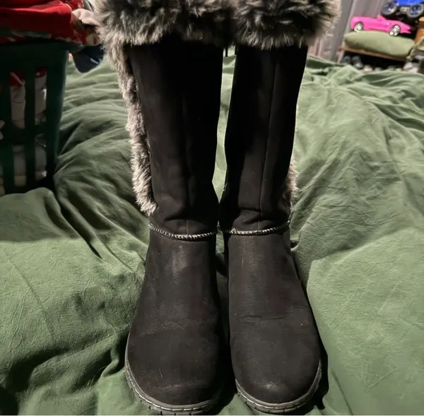 Black boots  - Image 2