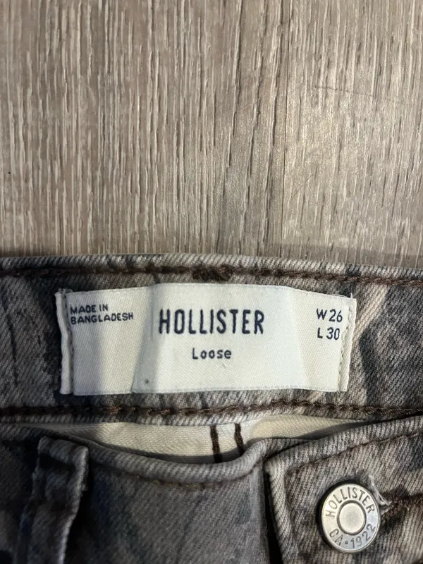 Hollister Loose Fit Carpenter Camo Pants - Image 3