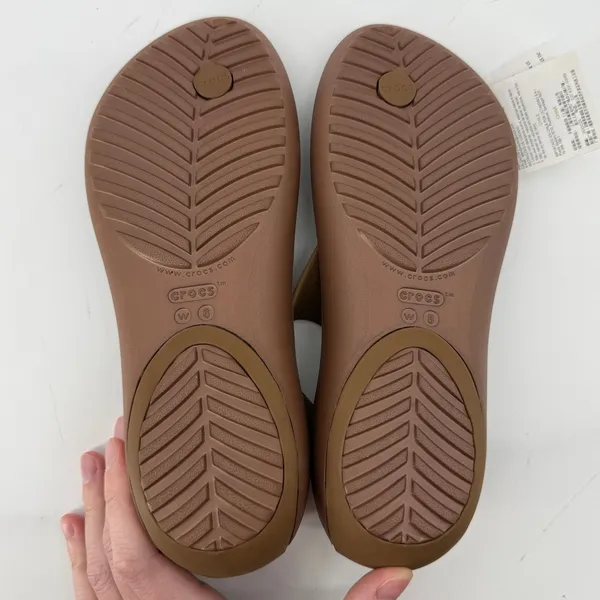 Crocs Serena Flip Sandal Brown Women 6 Slingback Thong Casual Wedge Slip On New - Image 8