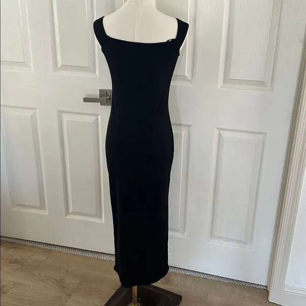 EDIKTED Kyla Off Shoulder Ribbed Midi Dress, Black, Size Small, NWOT - Image 4