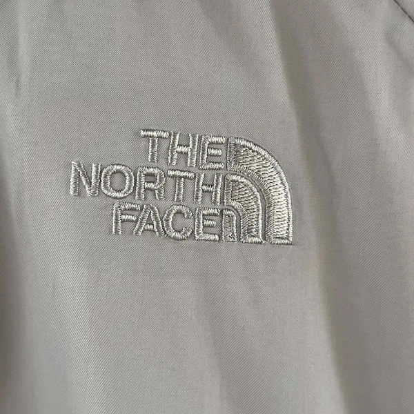 The North Face Women's Grey Hooded Rain Jacket Size S - Image 7