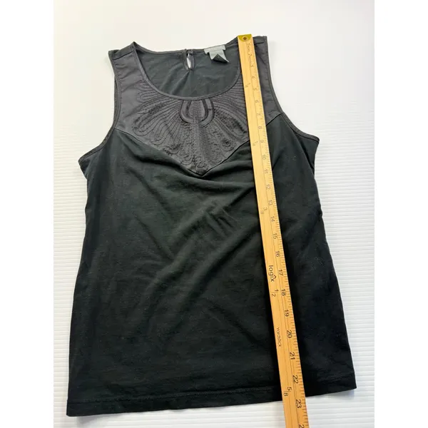 Ann Taylor Black Sleeveless‎ Tank Top Embroidered Satin Yoke Keyhole Back Small - Image 3