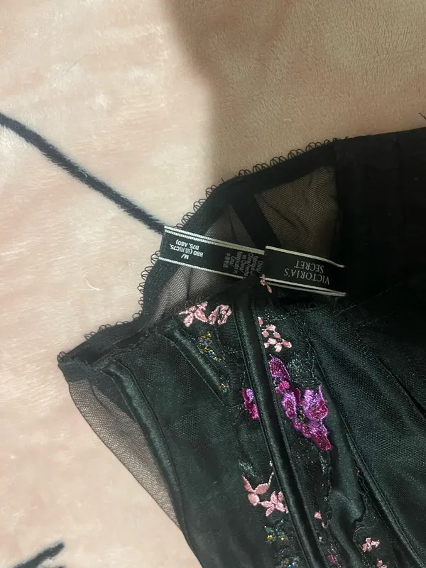 Victoria’s Secret corset - Image 3
