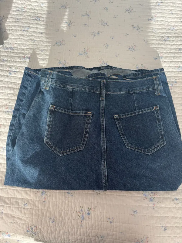 Old Navy Midi Denim Skirt - Image 4