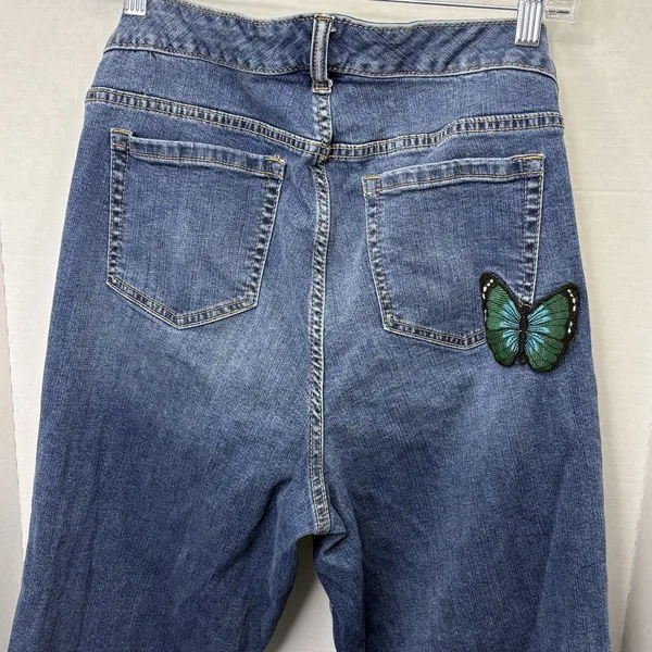 Torrid Premium Denim Boyfriend Stretch Jeans Size 18 Butterfly Patch - Image 5