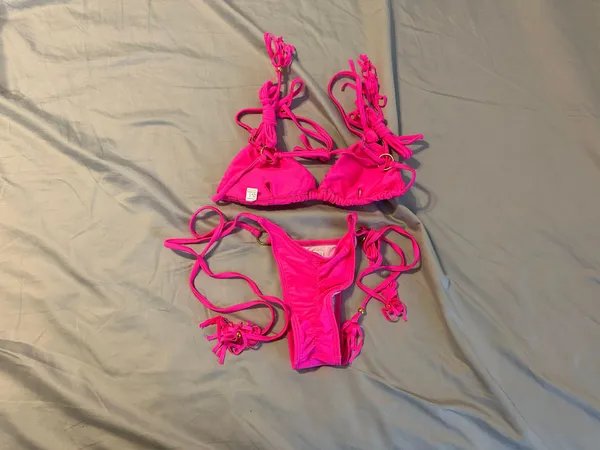 Boutique 2 Piece Pink Bikini Wrap Around Tie Top & Side Tie Bottoms - Image 6