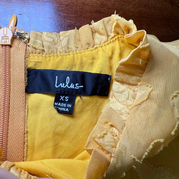 Lulus Women's‎ XS Yellow Floral Ruffle Sleeveless Mini Dress - Image 3