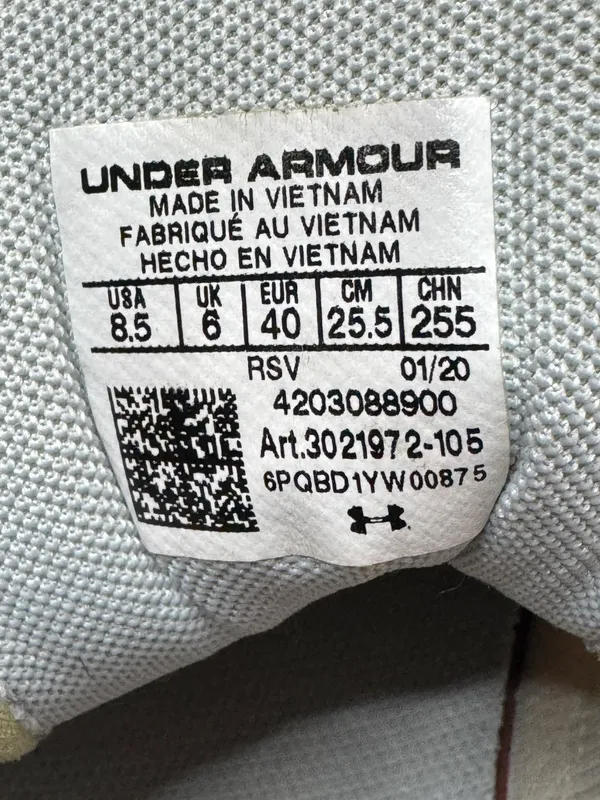 Under Armour Charged Assert 8 Size 8.5 Running Shoes - Image 9