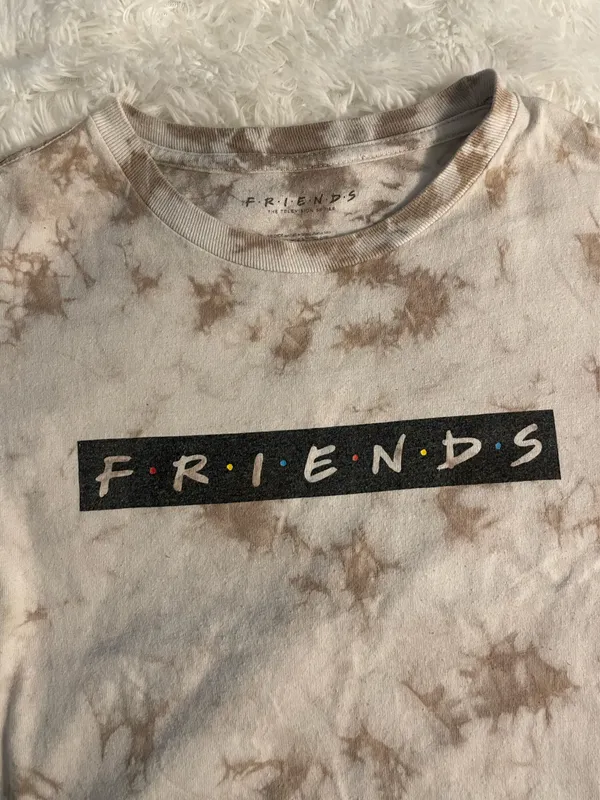 friends tie dye graphic crop top - Image 2