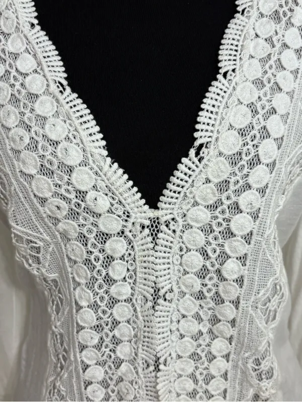 Saks Fifth Avenue women’s white crochet tunic size Large romantic cottagecore - Image 2