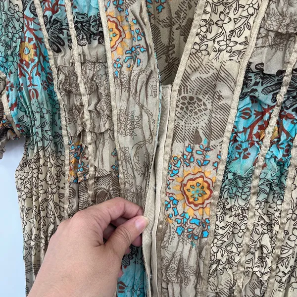 Y2K Piano Patchwork Snap Top Sz M Boho Festival Crinkle Artsy Satin Chiffon Tan - Image 4