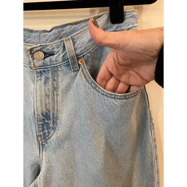 Levis Premium Wide Leg Jeans Size: 28 - Image 3