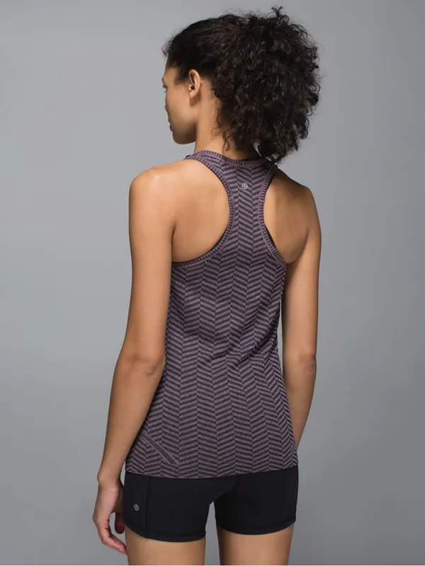 #18 Lululemon Run: Swiftly Tech Racerback Heathered Black Cherry Size 4 - Image 2