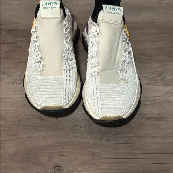 Steve Madden White and Yellow Sneakers - Image 2