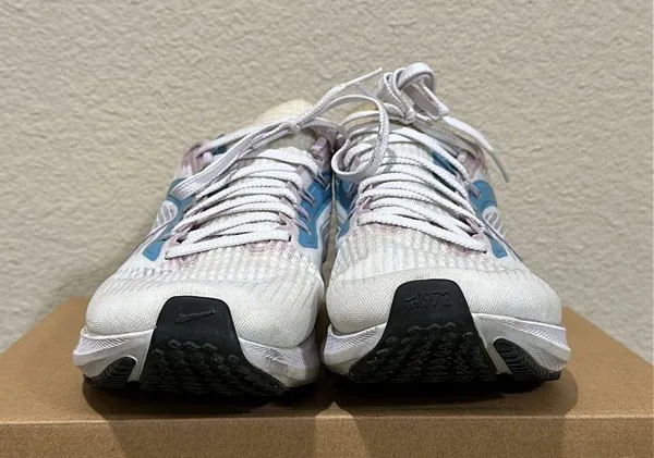 Nike Air Zoom Pegasus 39 'White Cerulean' Sneakers - Image 4