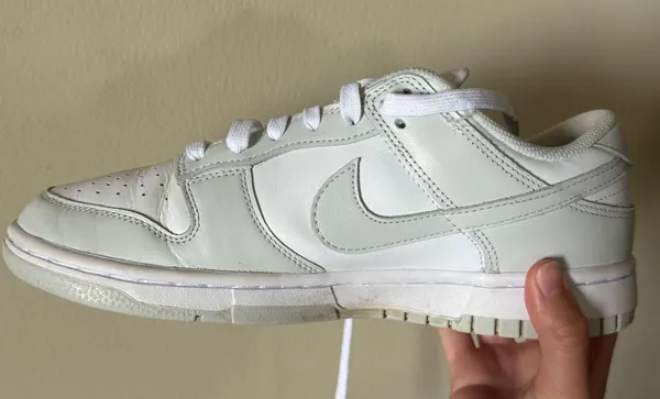 Nike Low Dunks - Image 4