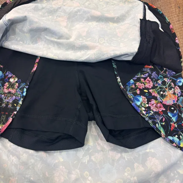 Lululemon Athletica Hotty Hot High Rise Skirt Skort Black Flowerscope Floral 4 - Image 9